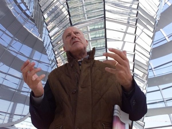 Norman Foster 19