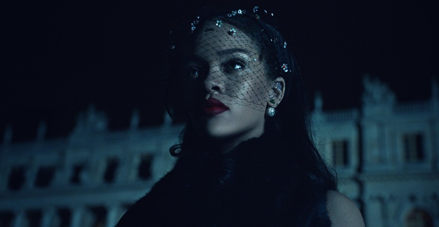 imagen 4 de Rihanna desvela el cuarto jardín secreto de Dior.
