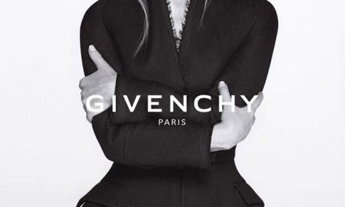 Donatella Versace presenta el invierno… de Givenchy.