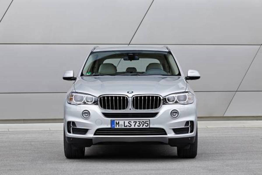 imagen 12 de Próximo lanzamiento al mercado del BMW X5 xDrive40e.