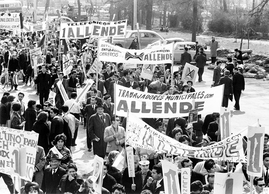 Algún día América tendrá una voz de continente, una voz de pueblo unido. Una voz que sea respetada y oída porque será la voz de pueblos dueños de su propio destino.