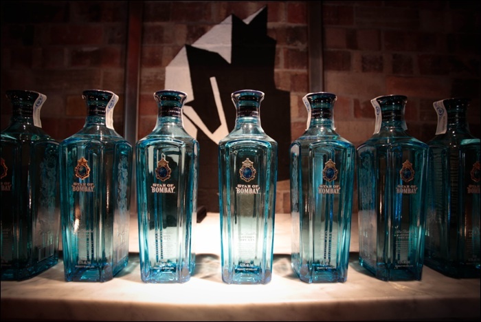 imagen 2 de Star of Bombay: ginebra, delicada, artesanal.