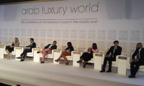 The Arab Luxury World analiza el sector del lujo en Oriente Medio.