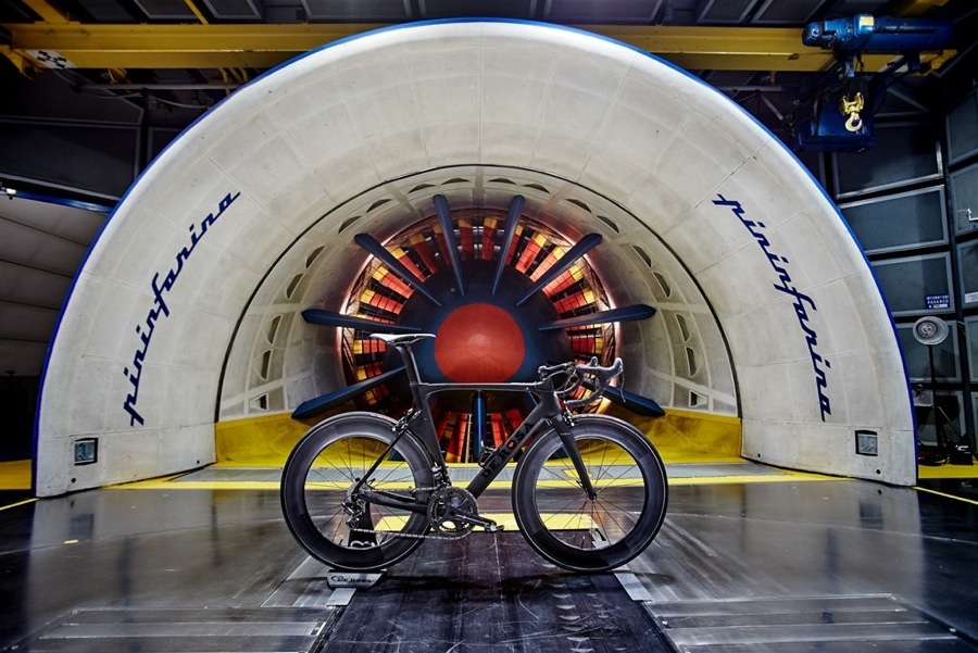 imagen 1 de De Rosa y Pininfarina presentan la bicicleta del año.