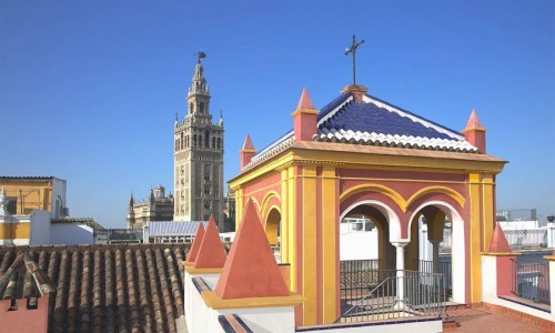 Palacio Pinello, encanto junto a la Catedral de Sevilla.