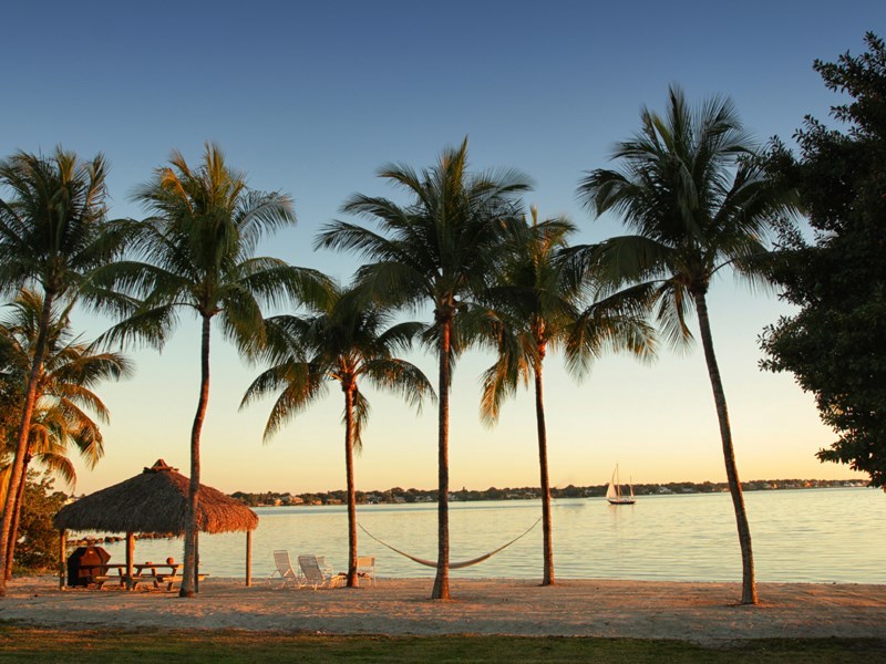 imagen 4 de Sale al mercado una isla paradisíaca en los Cayos de Florida.