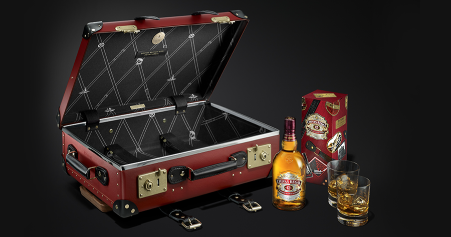 imagen 2 de Chivas y Globe-Trotter, made for Gentlemen.