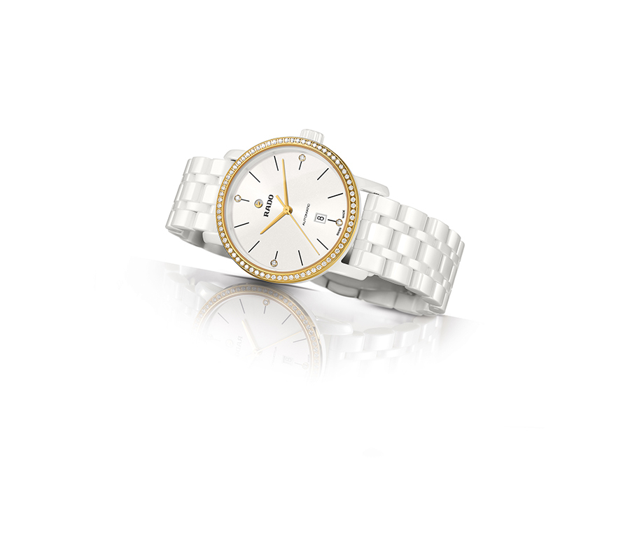 imagen 1 de Cóctel de diamantes, oro y cerámica en un nuevo reloj Rado.