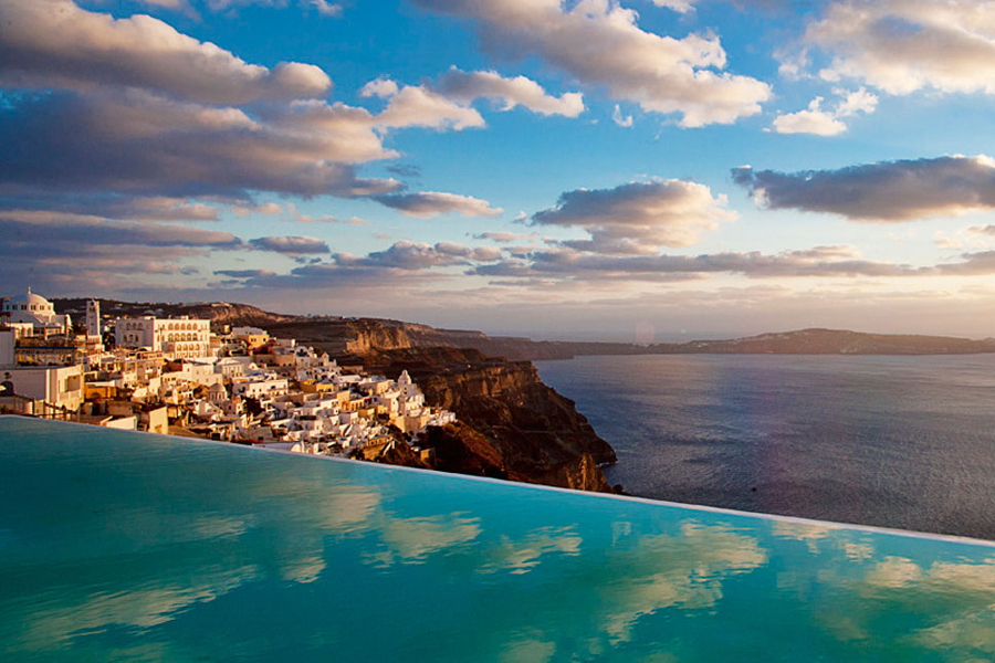 imagen 1 de Descanso cosmopolita en Santorini.