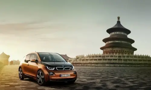 En China apuestan por coches de lujo pequeños.