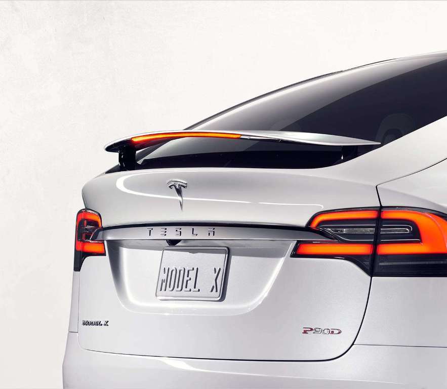 imagen 3 de Model X de Tesla, el coche eléctrico más rápido y seguro de la historia.