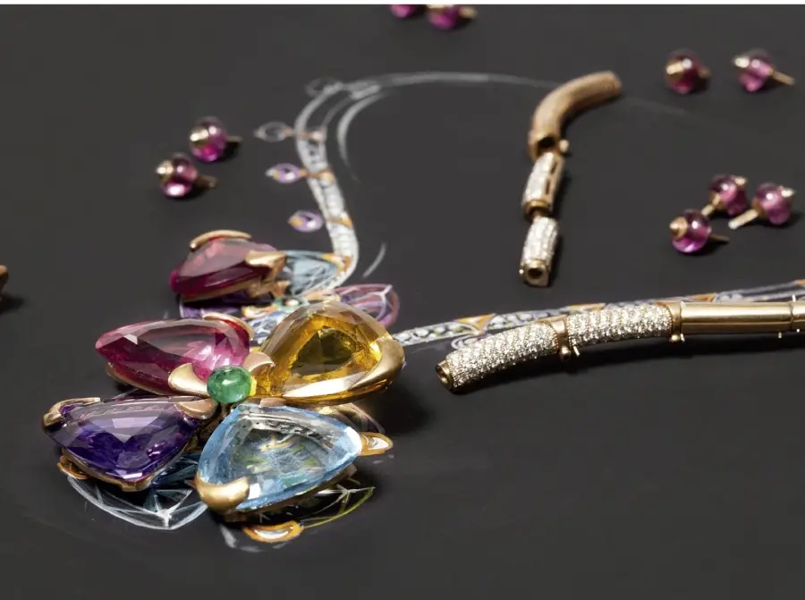 imagen 2 de Un paseo por el lujoso y único Giardini Italiani de Bulgari.