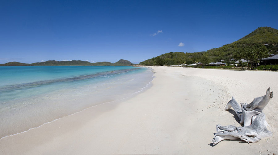 imagen 14 de Hermitage Bay, una cala escondida en Antigua.