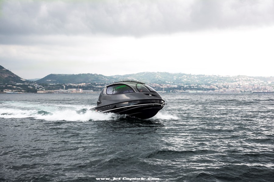 imagen 6 de Jet Capsule, una nave acuática especial.