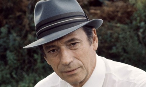 Les Feuilles Mortes. Yves Montand.