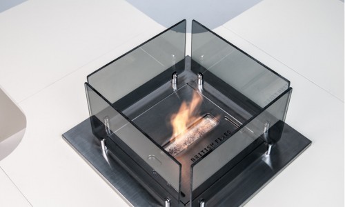 Meet Bio Fireplace. Sentarse al calor del diseño.