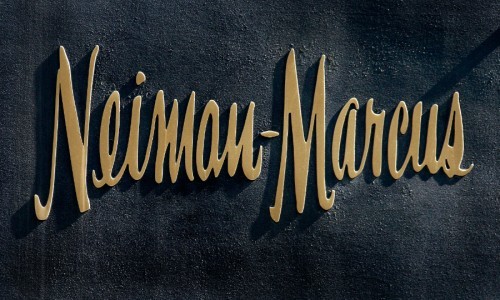 Neiman Marcus despide al 3% de su plantilla.