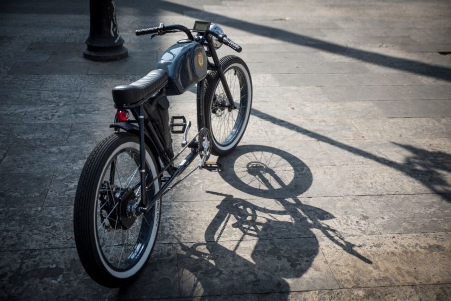 imagen 4 de Oto Cycles lanza la primera ebike inspirada en las populares Cafe Racer‏.