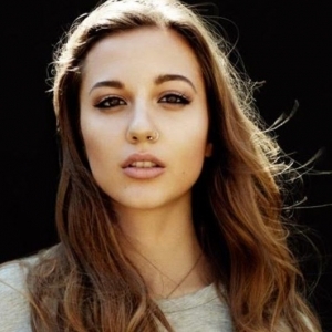 Don´t You Wait. Cloves.