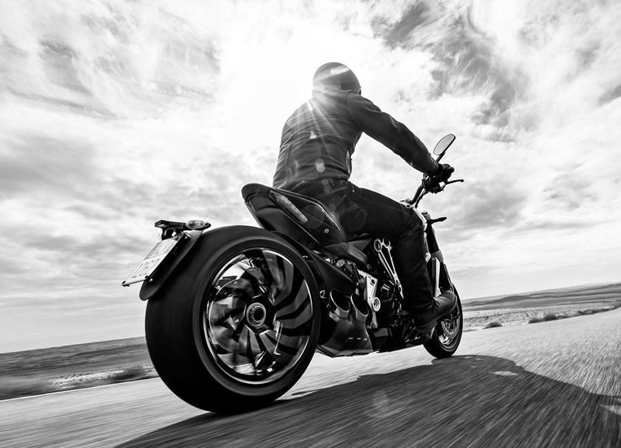 imagen 1 de Ducati XDiavel S. La moto para competir con el viento.