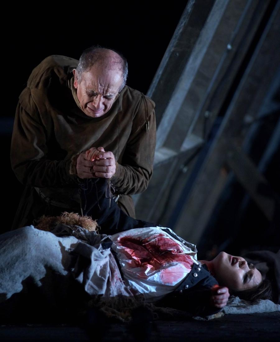 imagen 13 de Leo Nucci es Rigoletto en el Teatro Real.