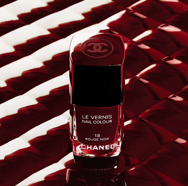 imagen 2 de Rouge Noir, la fiesta de Chanel.