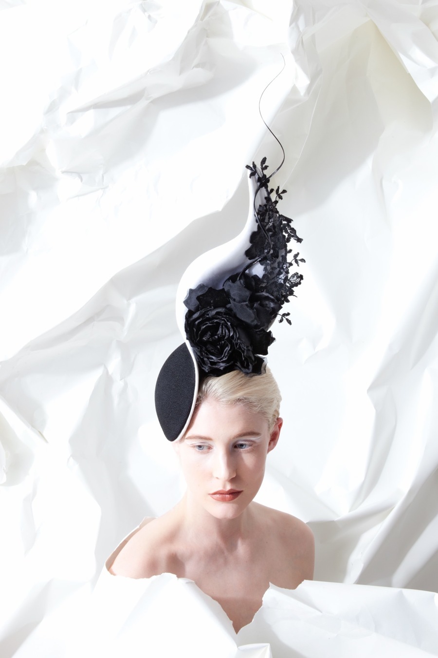 imagen 23 de Tócala otra vez, Philip Treacy.