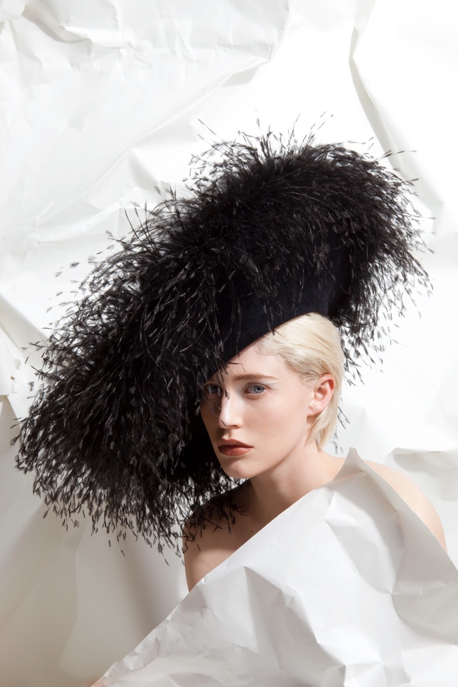 imagen 27 de Tócala otra vez, Philip Treacy.