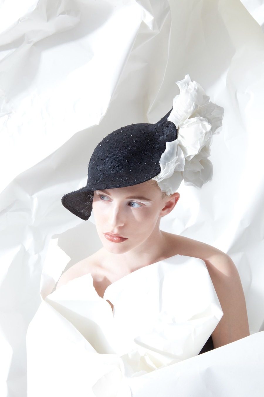 imagen 1 de Tócala otra vez, Philip Treacy.