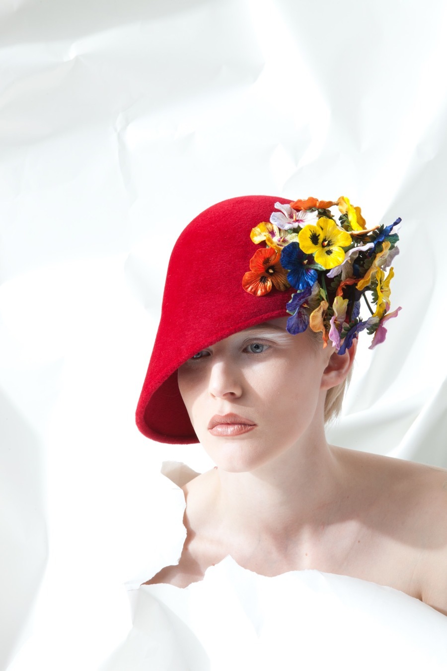 imagen 6 de Tócala otra vez, Philip Treacy.