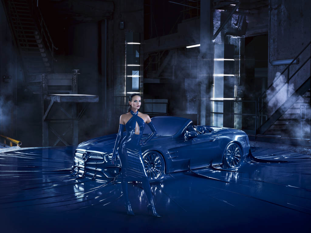 imagen 3 de A Mercedes Benz le gusta el látex.