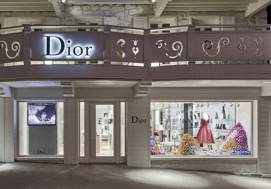 imagen 3 de Dior abre su pop up en Courchevel.