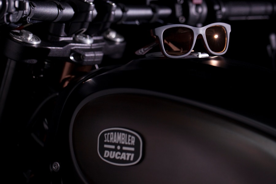imagen 5 de Ducati Scrambler e Italia Independent en exclusiva colaboración.