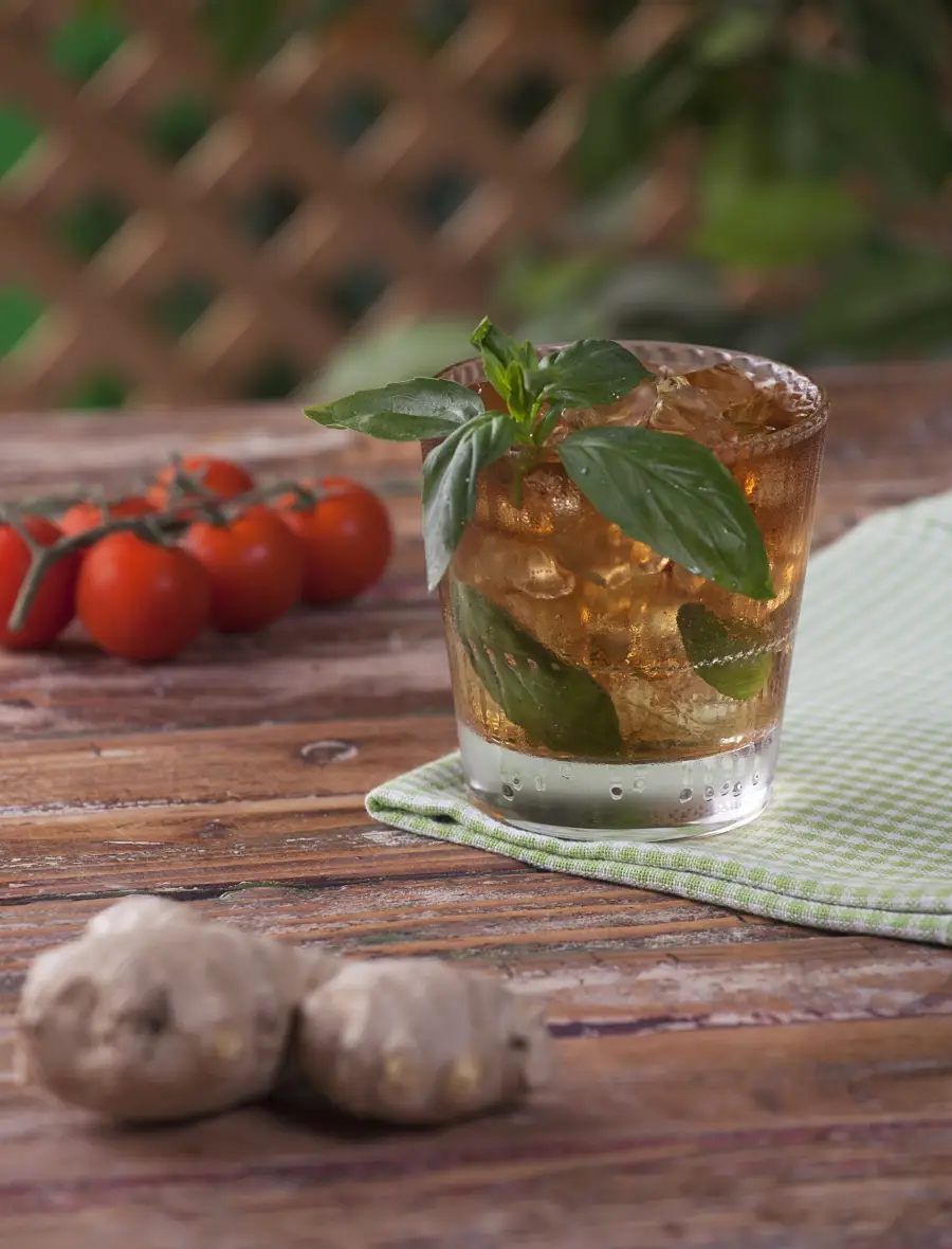 imagen 4 de Lo mejor de la coctelería contemporánea se bebe en español.