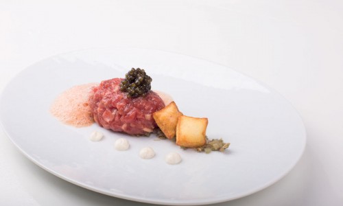 Sturios, el primer restaurante especializado en caviar y champagne de Madrid.