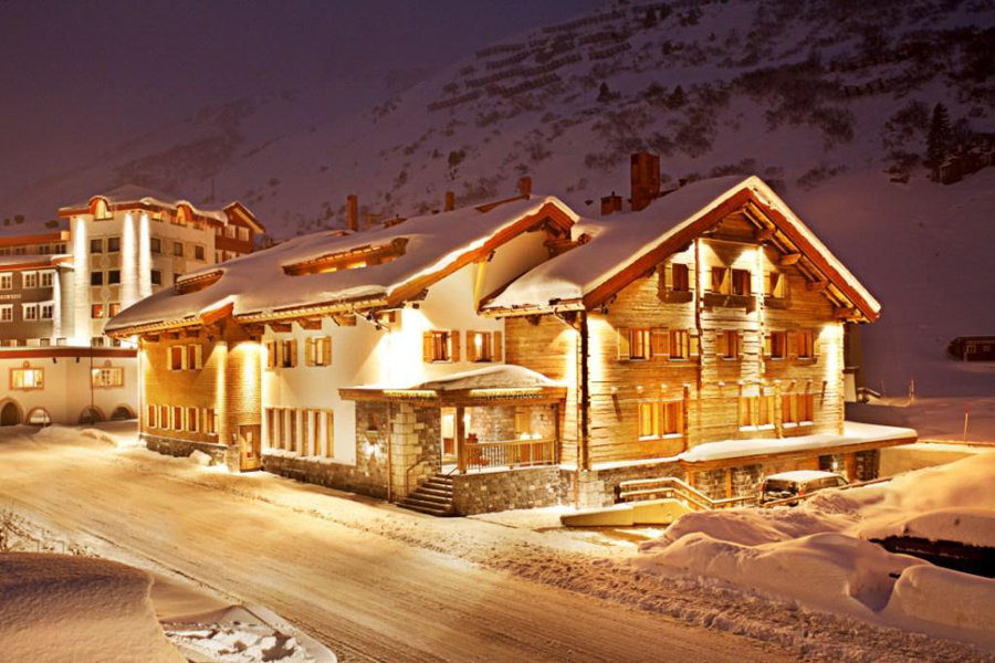 imagen 11 de Bentleys House, lujo alpino a un paso del Tirol.