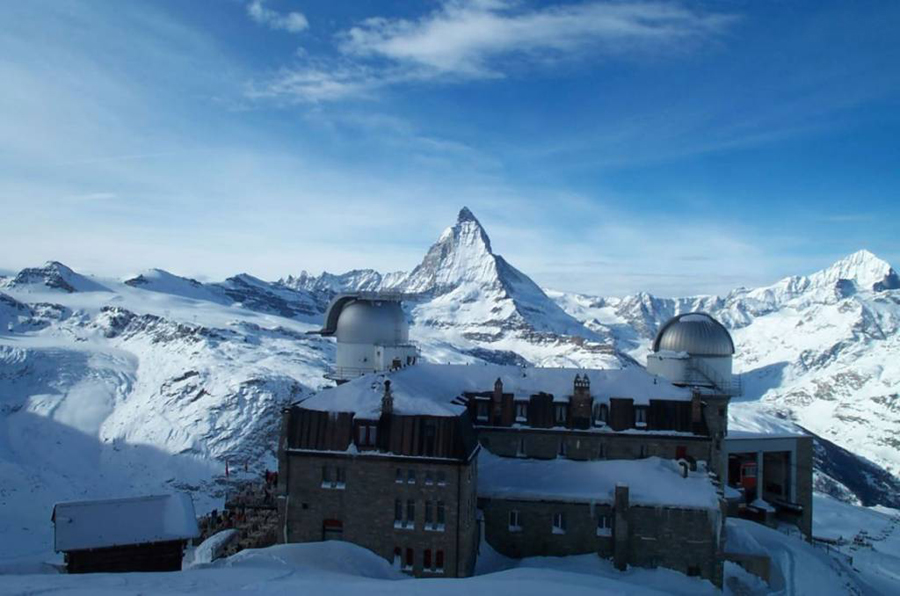 imagen 5 de Hotel y observatorio astronómico en la cima de los Alpes.