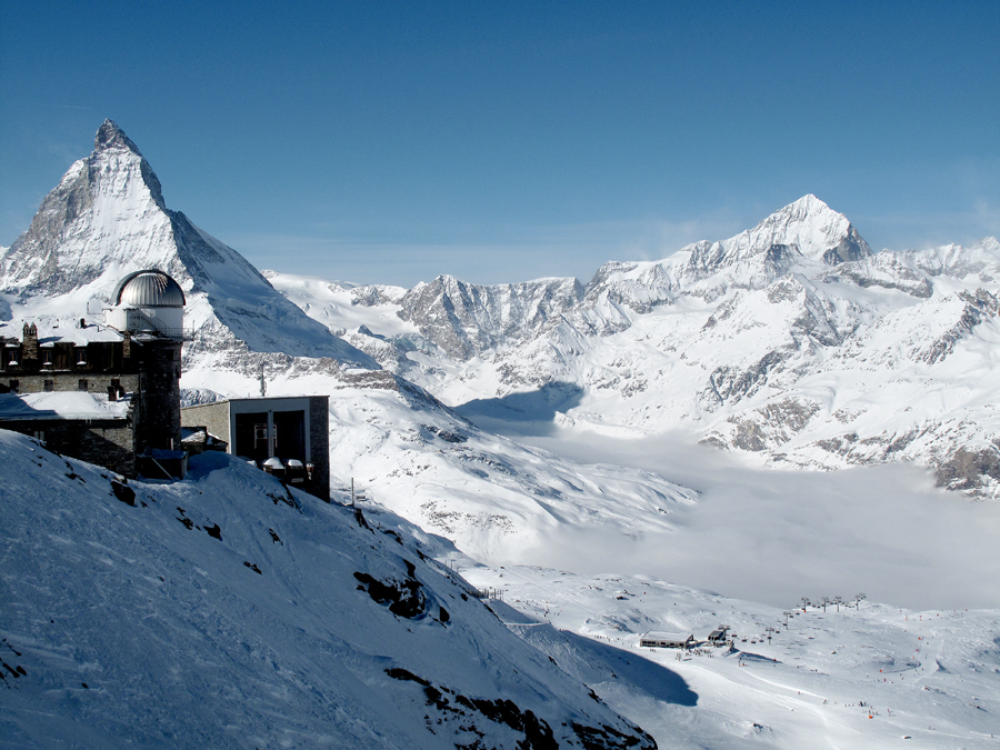 imagen 10 de Hotel y observatorio astronómico en la cima de los Alpes.