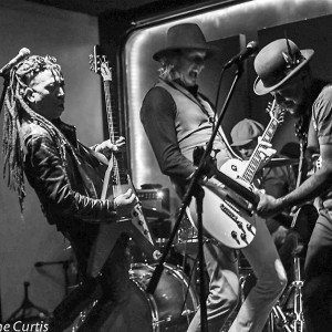 Junkie Luck. Smash Fashion.