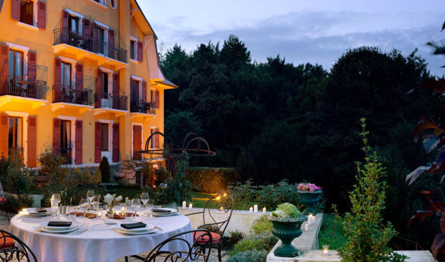 imagen 6 de Bienestar con vistas al lago Annecy en los Alpes: el hotel Les Trésoms.