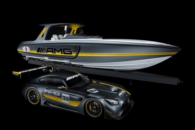 imagen 1 de Cigarette Racing 41’ SD GT3, la embarcación inspirada por el Mercedes-AMG GT3.