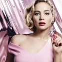 Jennifer Lawrence presenta el gloss más avanzado de Dior.