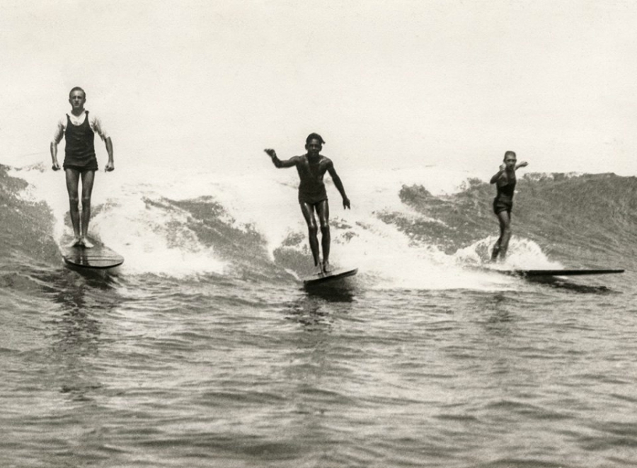 imagen 14 de Surfing. 1778–2015, la ola perfecta.