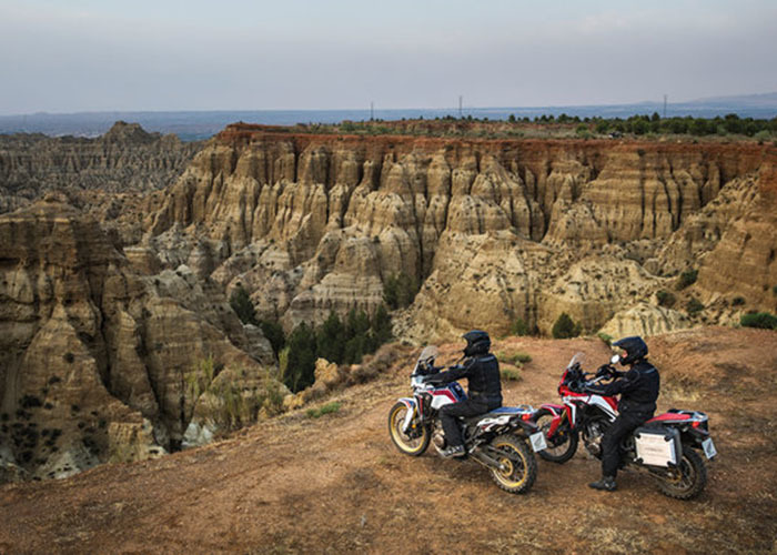 imagen 3 de Honda CRF 1000 L Africa Twin. La Dama del Desierto.