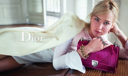 Jennifer Lawrence, imagen de la colección de bolsos de Dior para 2016.