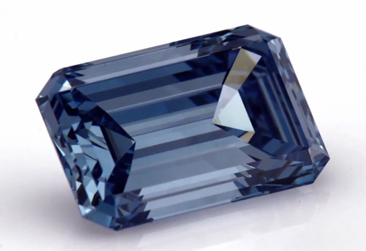 imagen 1 de El diamante azul más grande nunca subastado.