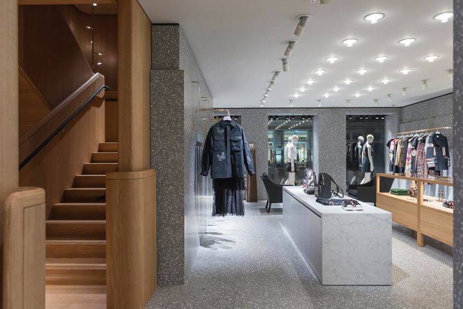 imagen 9 de La boutique más espectacular de Valentino está en Londres.