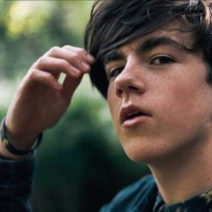 Paracetamol. Declan McKenna.