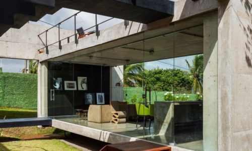 Two beams house o una casa en Brasil.