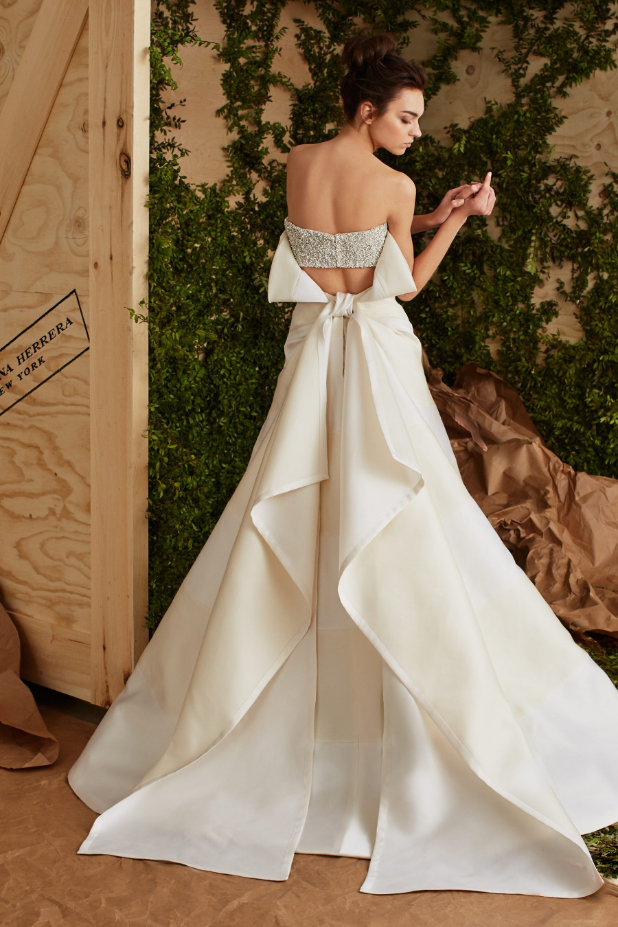 imagen 11 de La novia sofisticada, exquisita y deliciosa de Carolina Herrera.